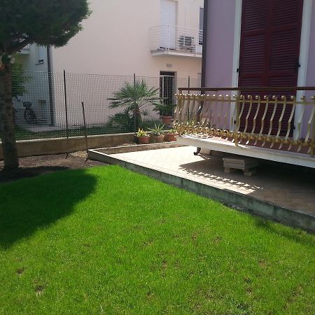 B&B Civico22 Civitanova Marche Eksteriør billede